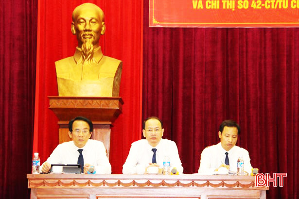 Nghi Xuân vinh danh 40 tập thể, cá nhân học và làm theo Bác