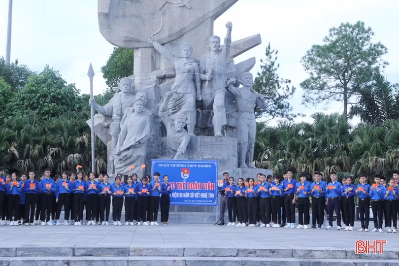 Tuổi trẻ Hà Tĩnh Tiếp lửa truyền thống 90 năm Xô Viết Nghệ - Tĩnh”