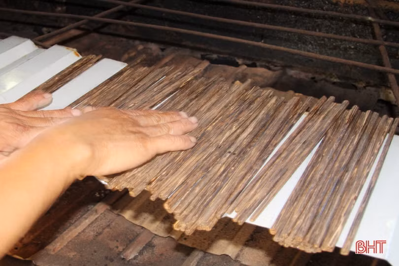 Từ cây móc tự nhiên thành đũa mang thương hiệu