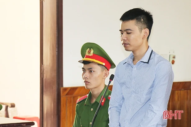 15 năm tù cho giám đốc công ty tài chính dùng súng giải quyết mâu thuẫn 