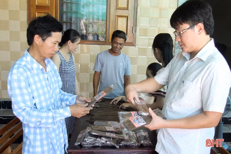 Từ cây móc tự nhiên thành đũa mang thương hiệu