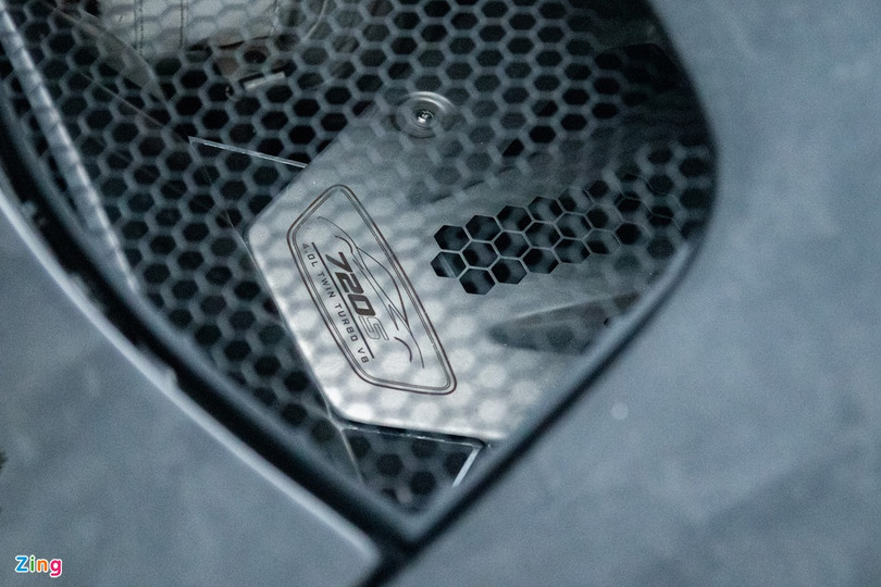 McLaren 720S với gói độ độc nhất Việt Nam