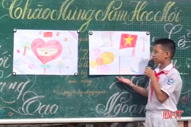 Học sinh tiểu học Hà Tĩnh hào hứng từ tuần học đầu tiên