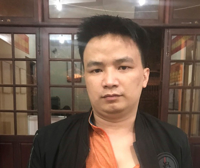 Bắt khẩn cấp đối tượng lừa đảo tuyển người mẫu qua ảnh rồi tống tiền