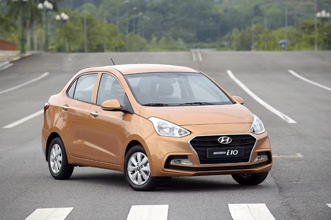 Hyundai Grand i10 giảm giá, quyết đấu với VinFast Fadil
