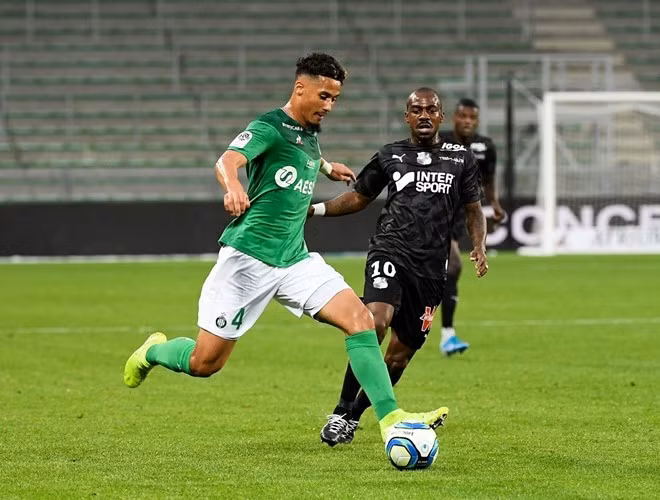 Những sao trẻ sinh sau năm 2000 hay nhất thế giới