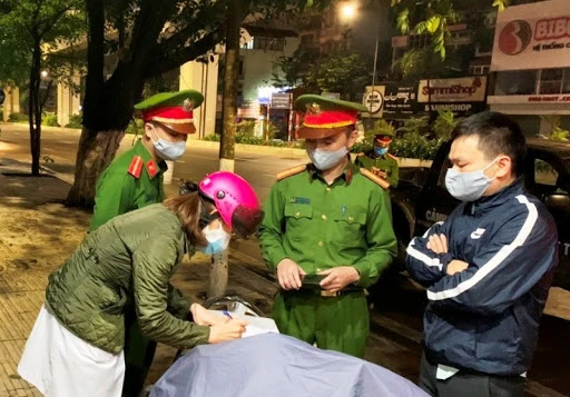 Thủ tướng chỉ đạo xử lý nghiêm vi phạm liên quan đến phòng, chống dịch Covid-19