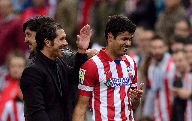 Simeone và Costa là hai đại diện tiêu biểu cho tiểu xảo và sự xấu chơi trong bóng đá đỉnh cao. Ảnh: Getty . Đâu là đội bóng chơi xấu nhất lịch sử?