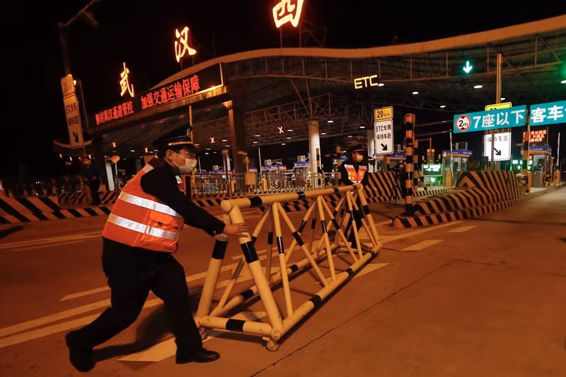 Vũ Hán ăn mừng khi lệnh phong tỏa chính thức dỡ bỏ sau 77 ngày