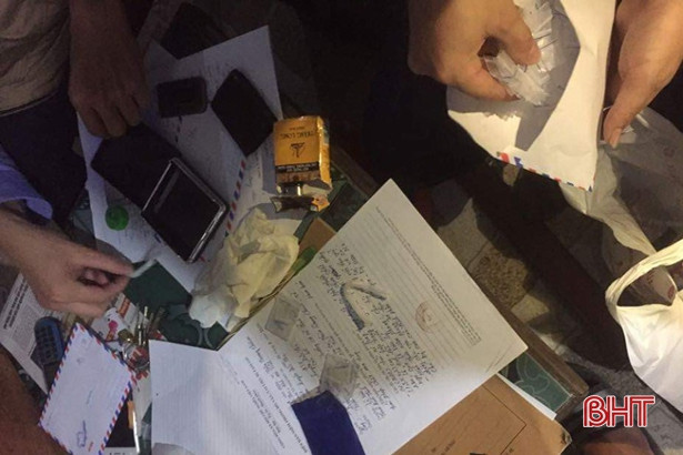 Khởi tố đối tượng lợi dụng dịch bệnh mua bán ma túy đá ở Hà Tĩnh