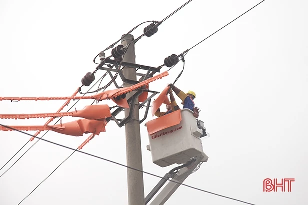 Điện lực Hà Tĩnh đầu tư gần 100 tỷ đồng phát triển lưới điện thông minh