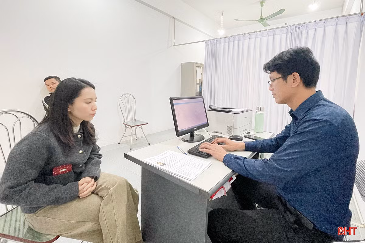 Dịch vụ này được Sở Y tế Hà Tĩnh cấp phép, qua đó giúp phòng khám trở thành một trong những cơ sở đủ điều kiện thực hiện khám sức khỏe lái xe trên địa bàn.