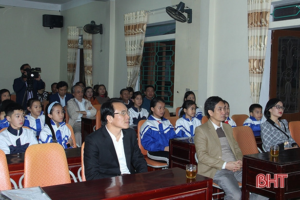 15 học sinh Nghi Xuân tham gia chung kết Festival Trạng nguyên Tiếng Anh toàn quốc