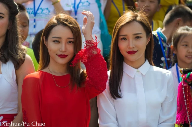 Bí ẩn kỳ lạ ở những vùng đất có hàng ngàn cặp song sinh