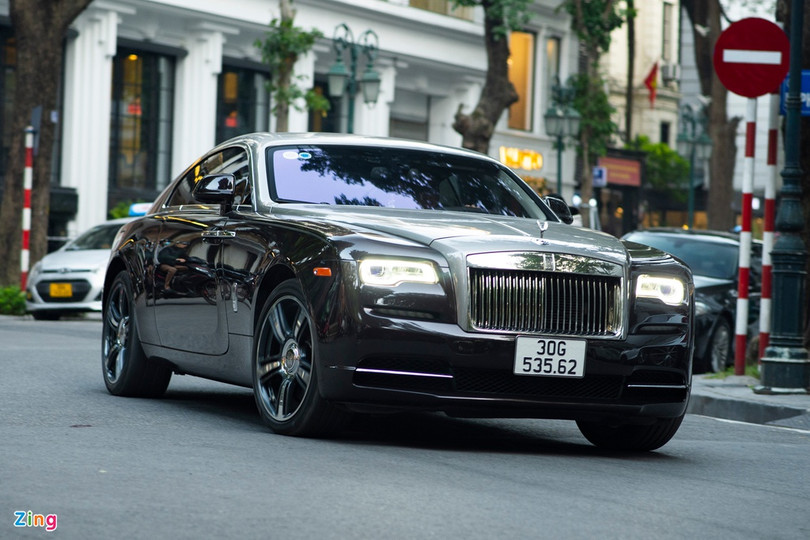 Dàn siêu xe trăm tỷ dạo phố Hà Nội ảnh 8 Dàn siêu xe trăm tỷ đồng dạo phố Hà Nội