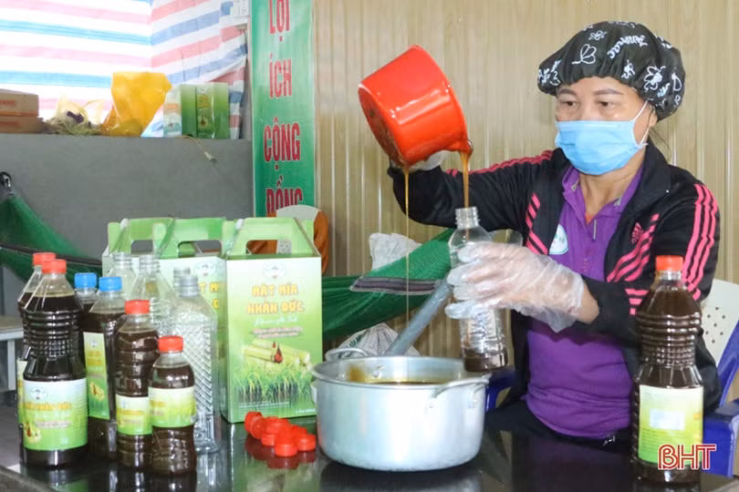 Cận cảnh quy trình làm mật mía ở làng nghề nổi tiếng Hà Tĩnh