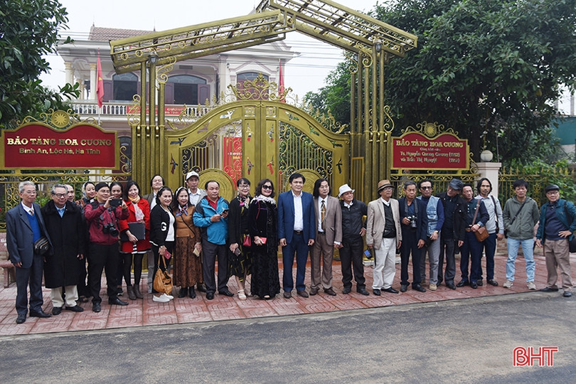 Văn nghệ sĩ đi thực tế sáng tác “Nông thôn Hà Tĩnh - Xưa và nay”