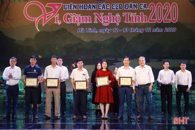 CLB phường Tân Giang nhất liên hoan dân ca ví, giặm Nghệ Tĩnh 