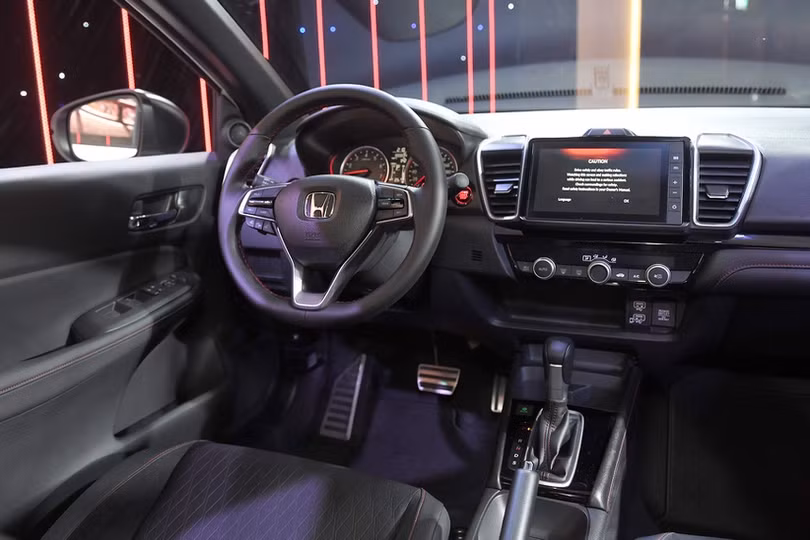 Honda City 2021 gặp khó trước Toyota Vios và Hyundai Accent vì giá cao