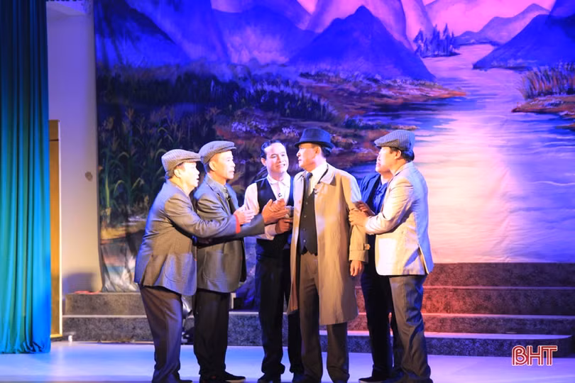 Hà Tĩnh chuẩn bị công diễn chương trình sử thi nghệ thuật “Hãy giữ vững chí khí chiến đấu”