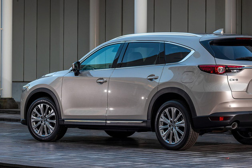 Mazda CX-8 phiên bản mới được ra mắt, nâng cấp nội ngoại thất