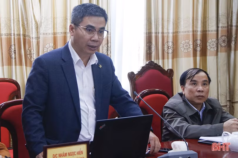 Chuyển làm việc từ xử lý văn bản, hồ sơ trên giấy sang môi trường điện tử ở Hà Tĩnh