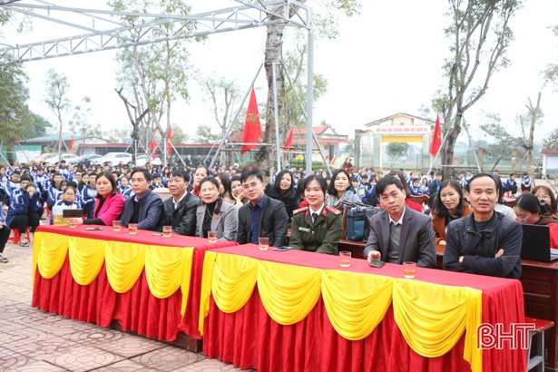 Phiên tòa giả định giúp học sinh TP Hà Tĩnh thấm sâu pháp luật phòng chống ma túy