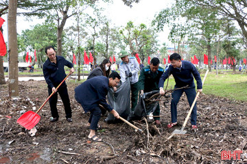 Phát huy sức mạnh cộng đồng trong quản lý đô thị ở phường Thành Sen