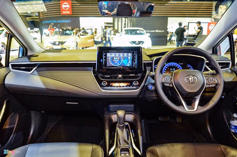 Chi tiết Toyota Corolla Altis 2020 - nhiều nâng cấp, chờ ngày về Việt Nam