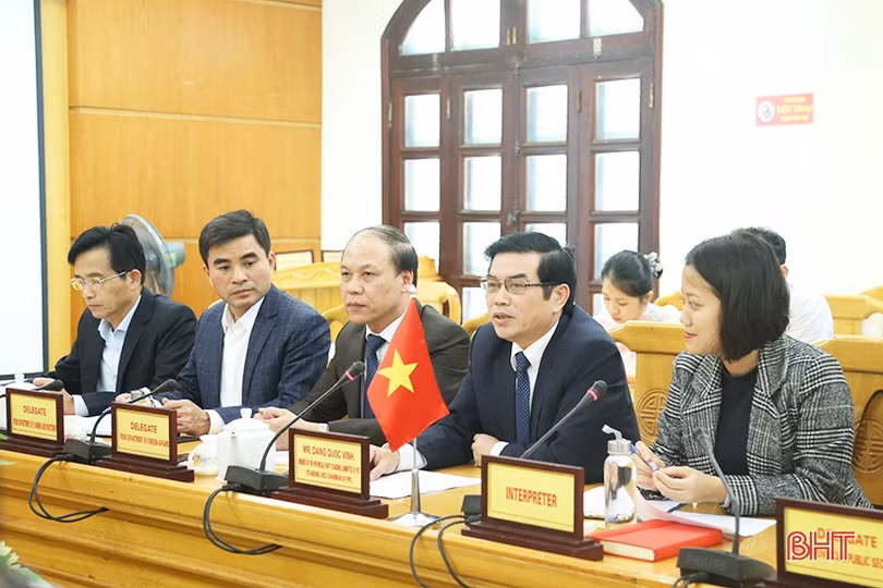 Chính phủ Anh đồng hành với Hà Tĩnh phòng chống di cư trái phép, buôn người xuyên quốc gia