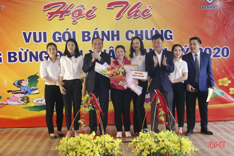 Thi gói bánh chưng ngày tết