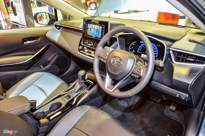 Chi tiết Toyota Corolla Altis 2020 - nhiều nâng cấp, chờ ngày về Việt Nam