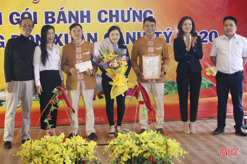 Thi gói bánh chưng ngày tết