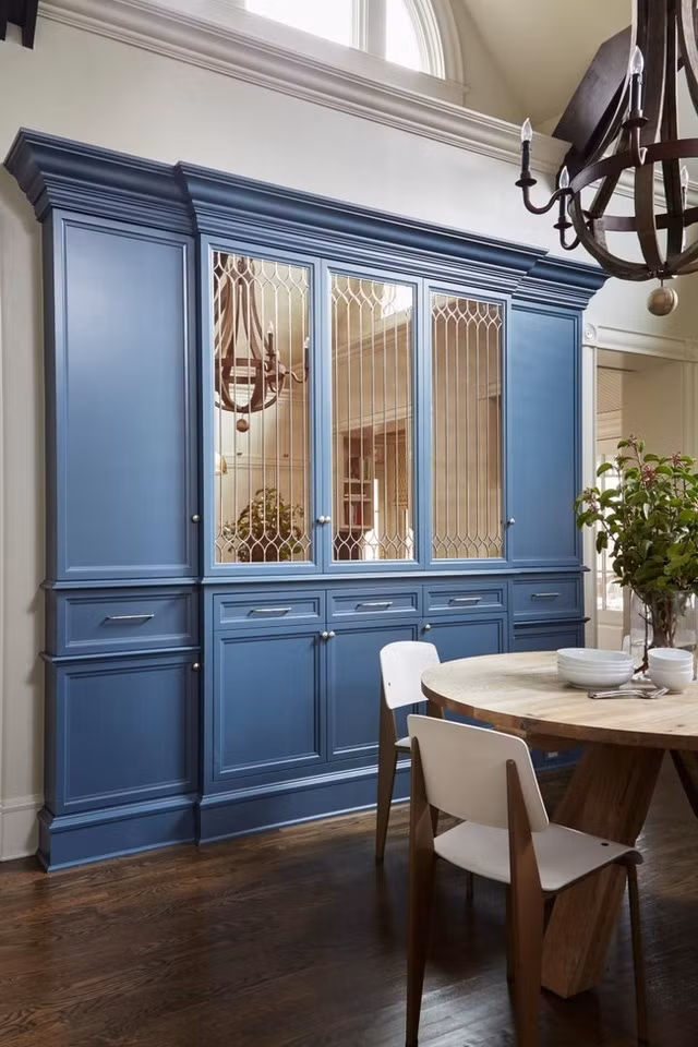 Xanh cổ điển - gam màu trang trí không gian sống của năm 2020