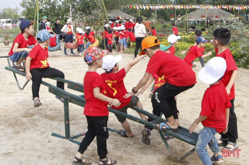 Đồng Nôi “hút” khách trong tuần đầu năm 2020