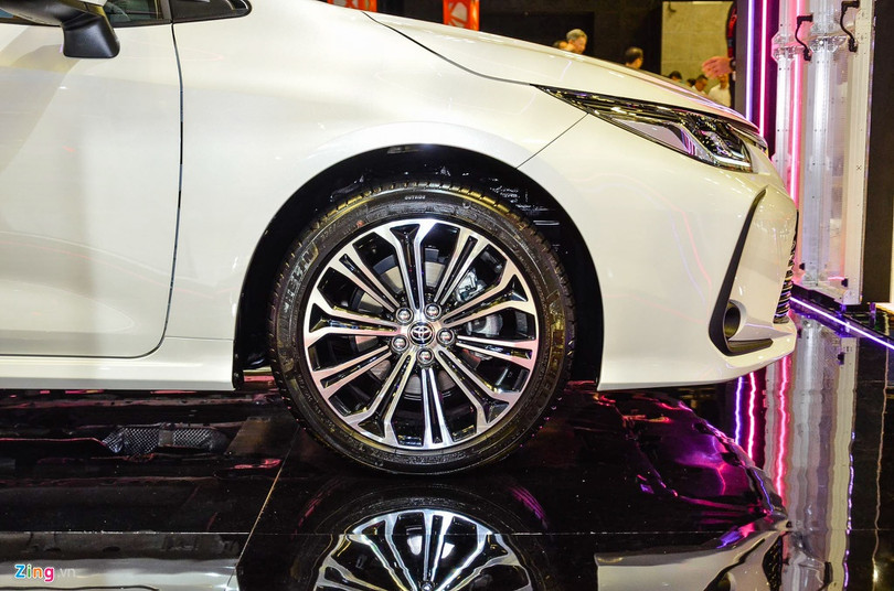 Chi tiết Toyota Corolla Altis 2020 - nhiều nâng cấp, chờ ngày về Việt Nam ảnh 8 Chi tiết Toyota Corolla Altis 2020 - nhiều nâng cấp, chờ ngày về Việt Nam