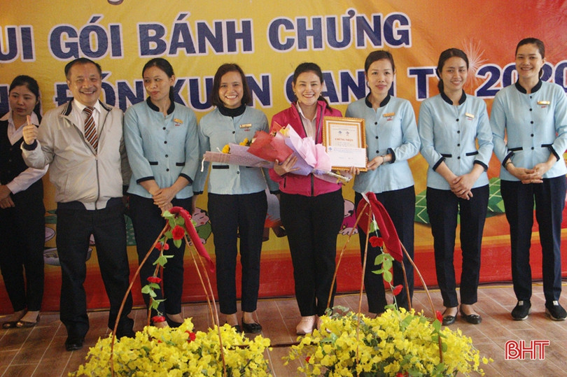 Thi gói bánh chưng ngày tết