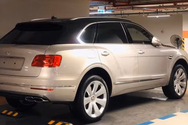 Bentley Bentayga ồ ạt về nước với số lượng lớn cho đại gia Việt chơi Tết