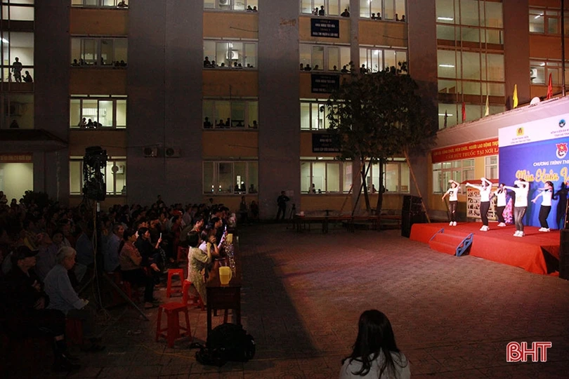 Ấm áp chương trình “Mùa xuân yêu thương” với bệnh nhân nghèo Hà Tĩnh