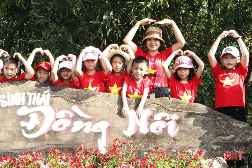 Đồng Nôi “hút” khách trong tuần đầu năm 2020