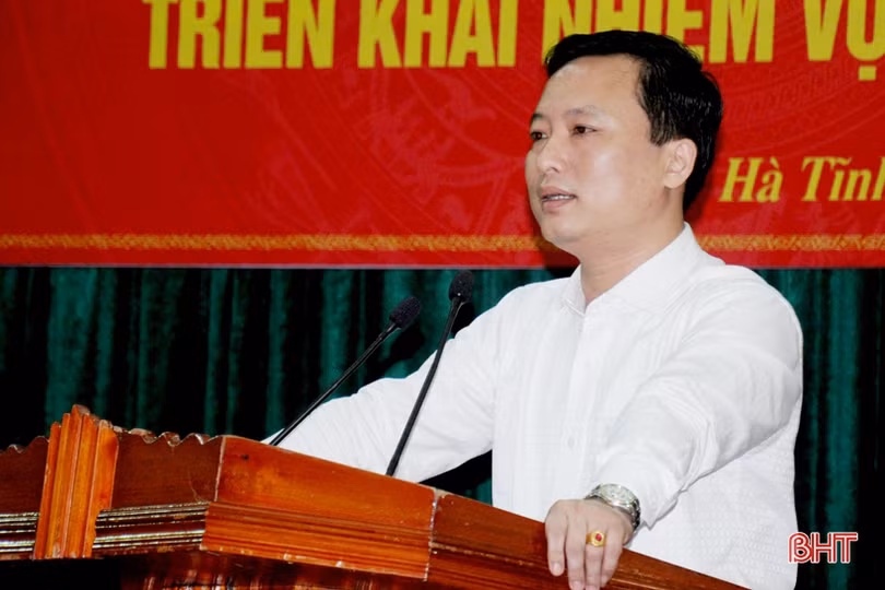 Tăng cường bảo vệ nền tảng tư tưởng của Đảng, phản bác các quan điểm sai trái, thù địch