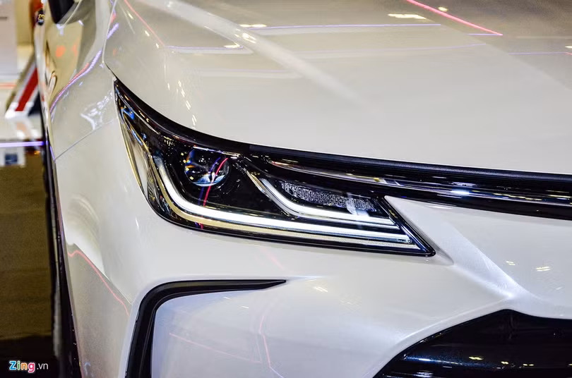 Chi tiết Toyota Corolla Altis 2020 - nhiều nâng cấp, chờ ngày về Việt Nam