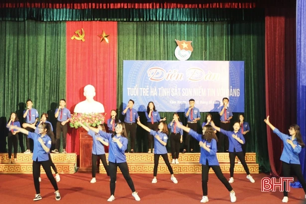 Sắt son niềm tin với Đảng