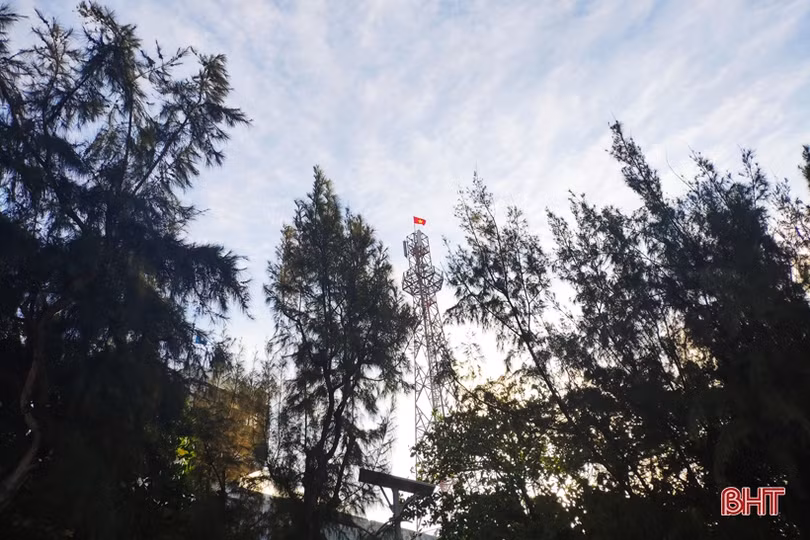 Sơn Ca - hòn ngọc xanh của Trường Sa