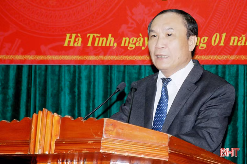 Tăng cường bảo vệ nền tảng tư tưởng của Đảng, phản bác các quan điểm sai trái, thù địch