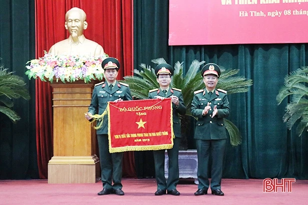 Duy trì trực sẵn sàng chiến đấu, đảm bảo an toàn cho nhân dân vui Tết đón Xuân