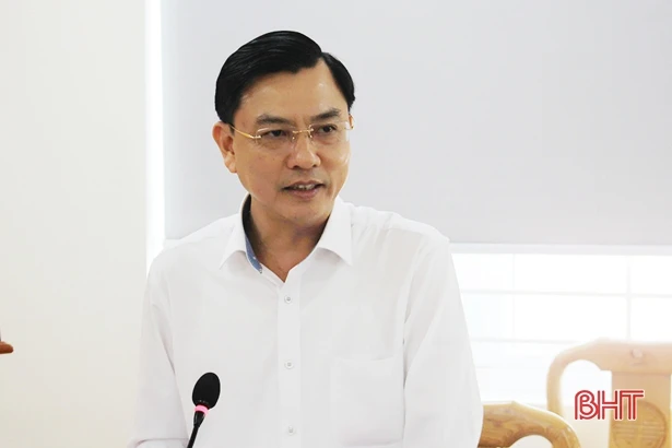 Lấy ý kiến, hoàn thiện ấn phẩm Lịch sử Đảng bộ huyện Thạch Hà, giai đoạn 1930 - 2020