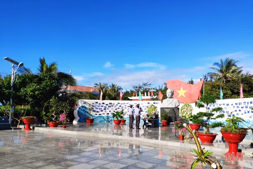 Sơn Ca - hòn ngọc xanh của Trường Sa