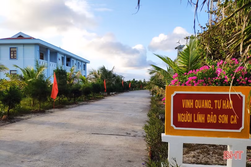 Sơn Ca - hòn ngọc xanh của Trường Sa