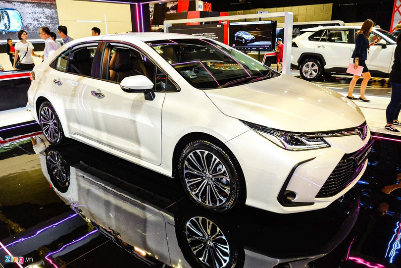 Chi tiết Toyota Corolla Altis 2020 - nhiều nâng cấp, chờ ngày về Việt Nam ảnh 1 Chi tiết Toyota Corolla Altis 2020 - nhiều nâng cấp, chờ ngày về Việt Nam